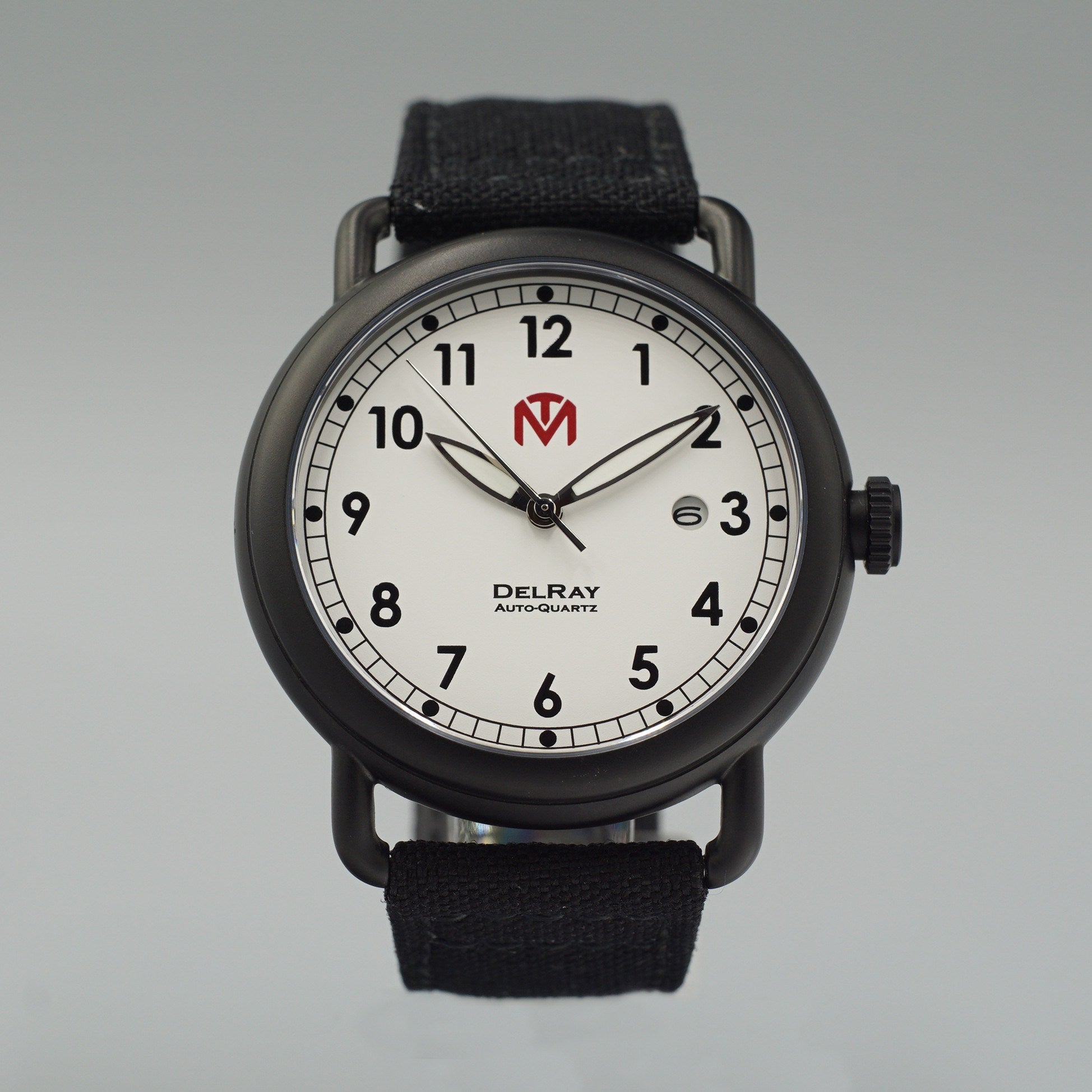Black outlet case watch